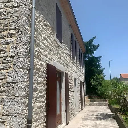 Maison De Sud Ardèche Hébergement de vacances Saint-Paul-le-Jeune